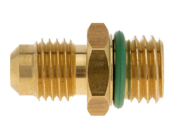 Adapter fitting from R134a to R1234yf
