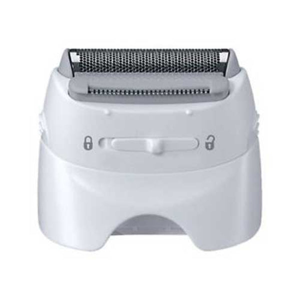 Braun epilator for women, with many parts, it is opened and